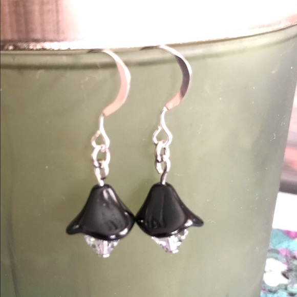 Czech glass Swarovski bell earrings Victorian goth - Picture 2 of 6
